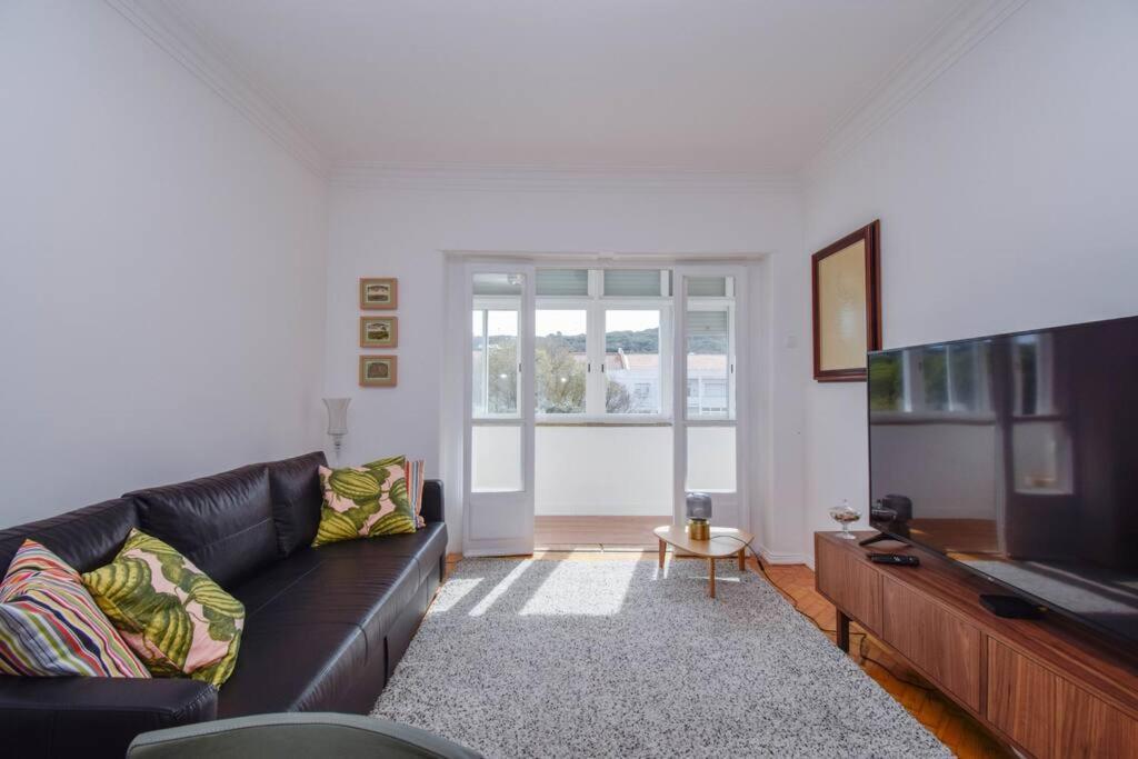 Cozy And Sunny Family Apartment ลิสบอน ภายนอก รูปภาพ