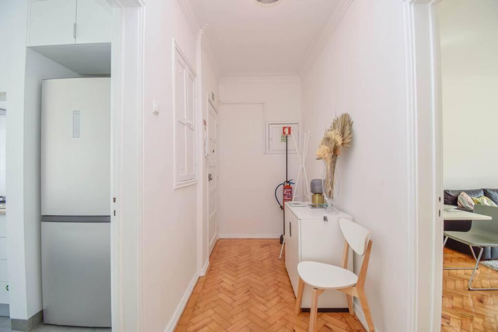 Cozy And Sunny Family Apartment ลิสบอน ภายนอก รูปภาพ