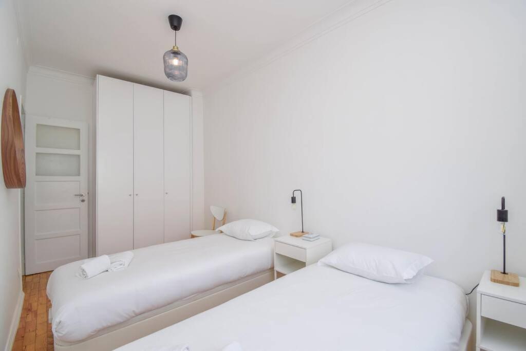 Cozy And Sunny Family Apartment ลิสบอน ภายนอก รูปภาพ